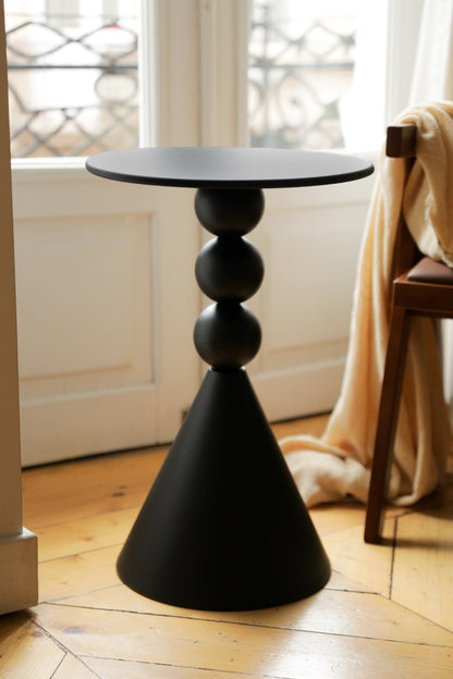 Sfera Side table