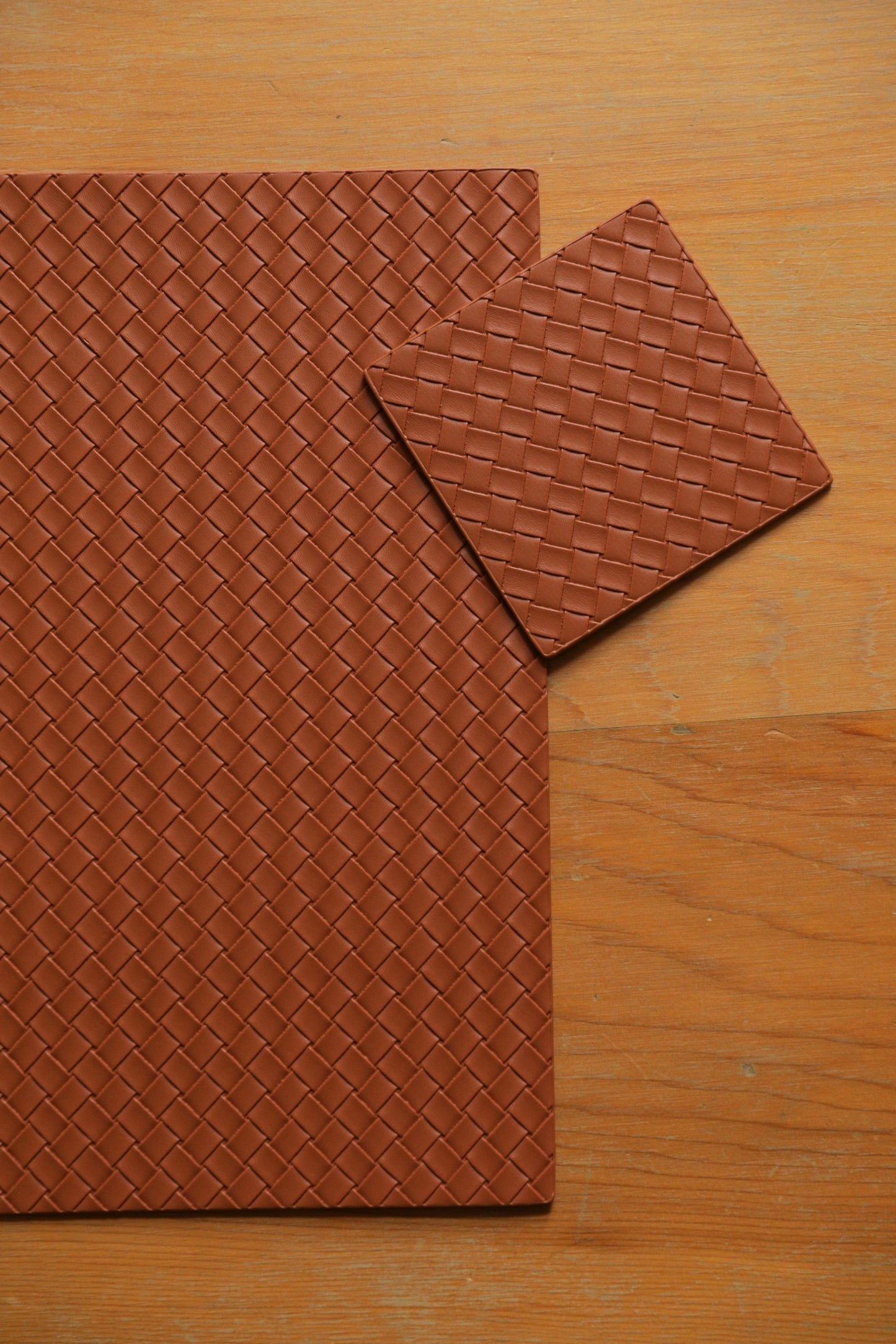 Nappa Placemat and coaster