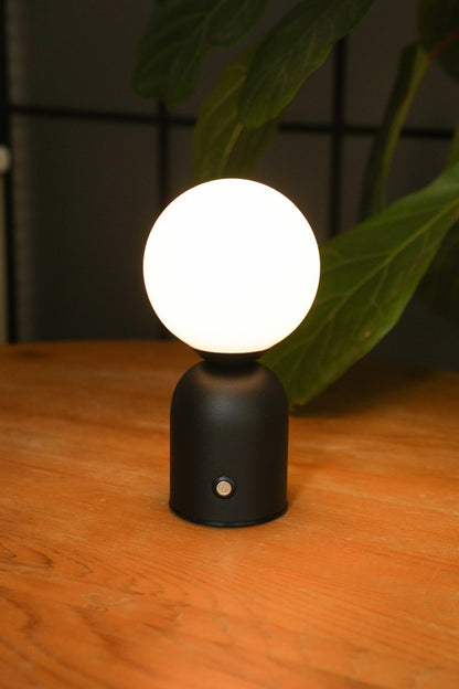 Clara Rechargeable Lamp
