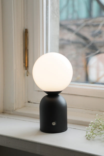Clara Rechargeable Lamp